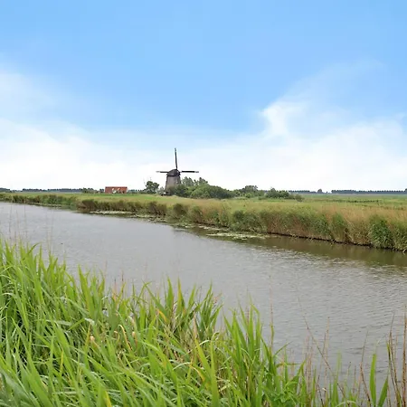 Loft In The Polder - Rietkraag